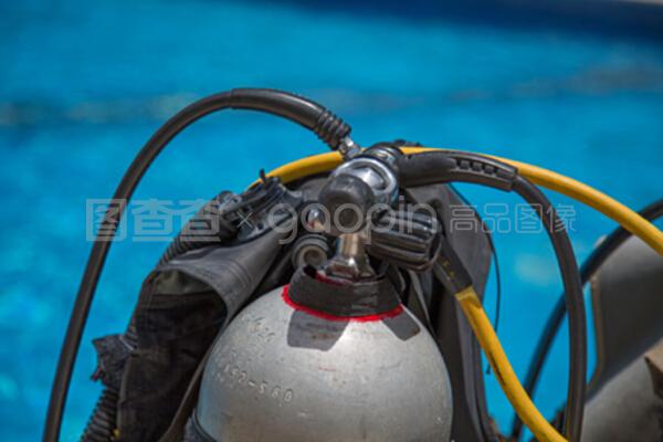 潜水器材